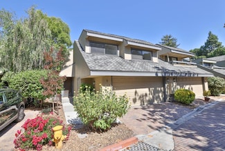 670 San Antonio Rd Unit 3, Palo Alto, CA 94306