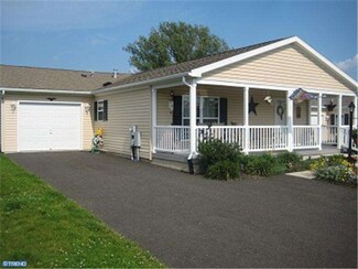35 Eagles Watch N, Bechtelsville, PA 19505