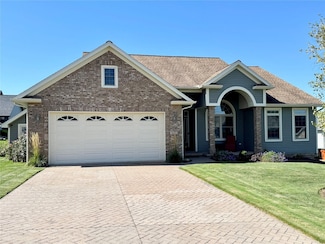 4162 Blueberry Dr, Erie, PA 16510