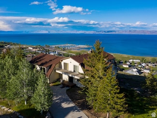 588 W Raspberry Patch Rd, Garden City, UT 84028