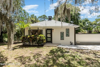 1903 Stockton St, Melbourne, FL 32901