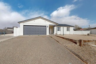 581 Bahama Dr SE, Rio Rancho, NM 87124