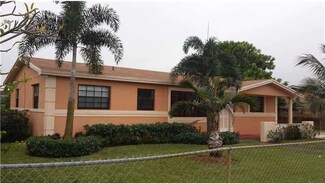 2960 NW 211th St, Miami Gardens, FL 33056