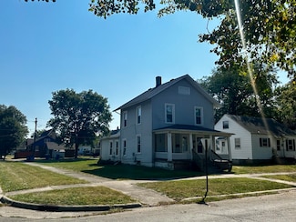 904 S 4th Ave, Kankakee, IL 60901