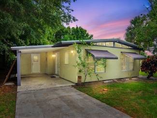 660 14th St, Vero Beach, FL 32960