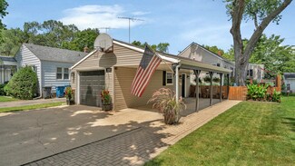 712 E Jefferson St, Morris, IL 60450