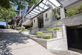 220 1st St Unit 409, Kirkland, WA 98033