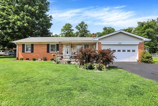 2608 E 500 N, Whiteland, IN 46184