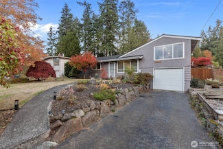 24119 105th Place W, Edmonds, WA 98020