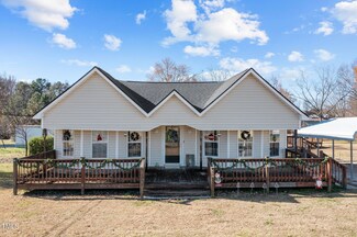 906 Old Epsom Rd, Henderson, NC 27536