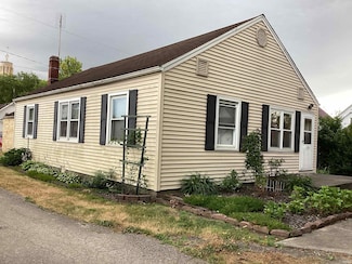 116 N 6th St, Decatur, IN 46733