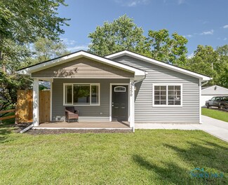 5456 Altsheler Dr, Sylvania, OH 43560