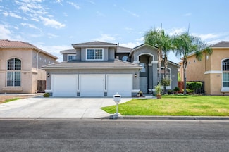 7618 N Bain Ave, Fresno, CA 93722
