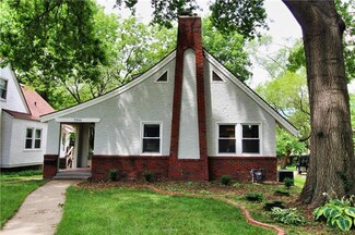 7514 Madison Ave, Kansas City, MO 64114