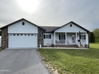 106 MacA Ridge Cir, Clarkrange, TN 38553