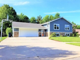 2107 Fantail Ave, Schofield, WI 54476