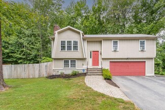 29 Settler Rd, South Portland, ME 04106