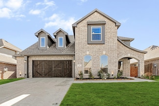 308 Resting Place Rd, Waxahachie, TX 75165