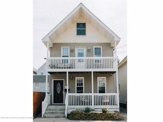 8 Surf St, Sea Bright, NJ 07760