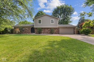 750 Hillcrest Dr, Greenwood, IN 46142