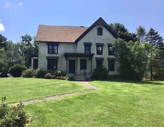 504 W Cunningham St, Winnebago, IL 61088
