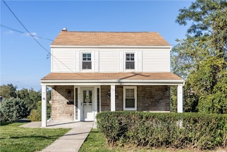 211 Roberts St, West Mifflin, PA 15122