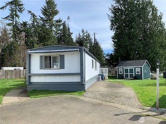 302 Pioneer Rd, Aberdeen, WA 98520