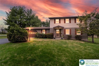 108 Hillside Dr, Coopersburg, PA 18036
