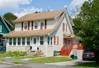 95 Eureka St, Worcester, MA 01603