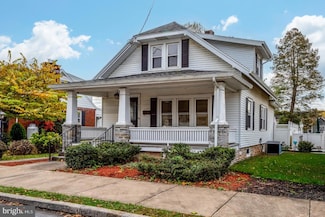 609 W High St, Hummelstown, PA 17036