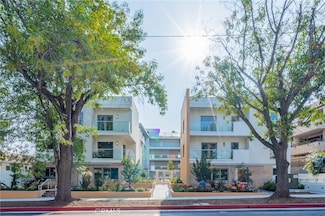 137 S Wilson Ave Unit 106, Pasadena, CA 91106
