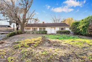 866 Lynnhaven Ln, La Canada Flintridge, CA 91011
