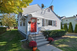 94 Lafayette St, Waltham, MA 02453
