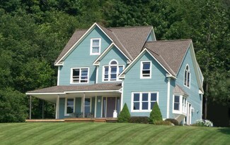 956 E Tinmouth Rd, West Rutland, VT 05777
