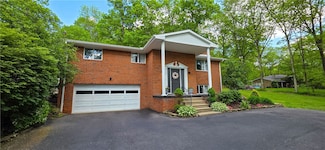 532 Strope Rd, Burgettstown, PA 15021