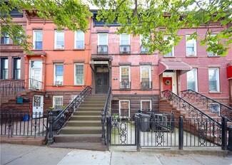 424 43rd St, Brooklyn, NY 11232