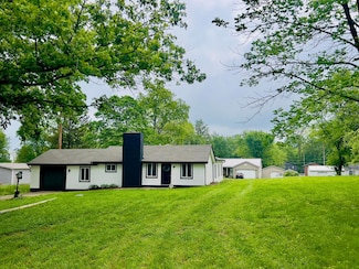 13212 Maple Rd NE, Thornville, OH 43076