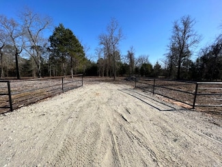 19385 Farm To Market Road 16, Lindale, TX 75771