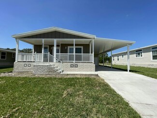 34669 Ballyhoo Dr Unit 884, Zephyrhills, FL 33541