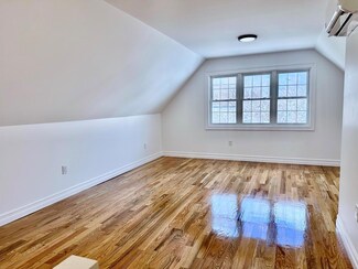 172-07 144th Ave Unit 3, Jamaica, NY 11434