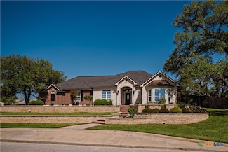 207 C L Duckett Dr, Cuero, TX 77954