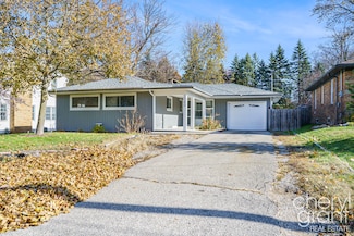 1340 Northrup Ave NW, Grand Rapids, MI 49504