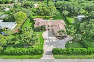 11031 SW 51st St, Davie, FL 33328