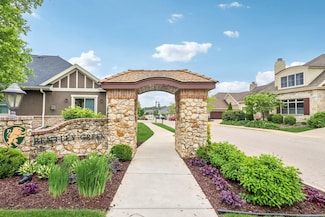 9074 Paddington Pkwy, Verona, WI 53593