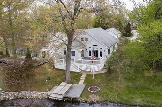 75 Lane 280e Hamilton Lake, Hamilton, IN 46742
