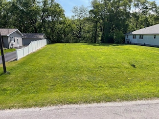 11207 22nd St, Milan, IL 61264