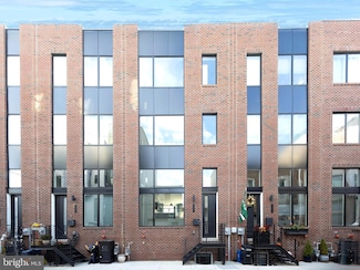 1328 S Woodstock St, Philadelphia, PA 19146