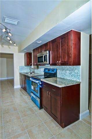 1024 SE 14th St, Deerfield Beach, FL 33441