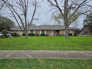 2605 B f Terry Blvd, Rosenberg, TX 77471