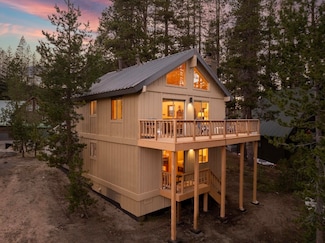 1132 Island Way, Soda Springs, CA 95728